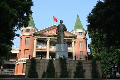 不一樣的周邊配套--完善的社區生活設施