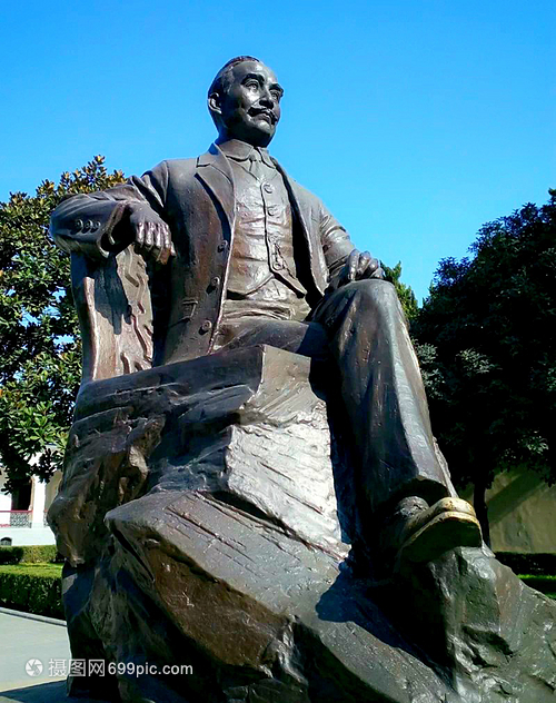 南京總統府孫中山銅像