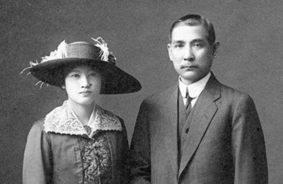 她是孫中山先生的原配,為成全他與宋慶齡主動離婚,后來如何