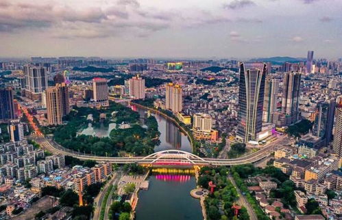 廣東極具爆發力的城市,是 廣東四小虎 之一,不是東莞佛山