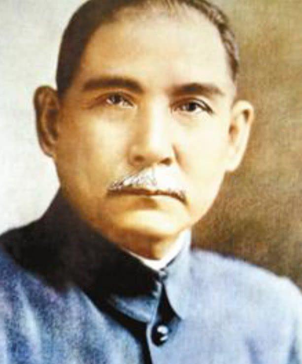 蔣介石書房掛有3副頭像:孫中山第二,耶穌第三,第一是誰?