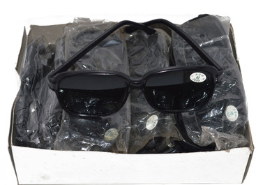 批發銷售電焊眼鏡 黑色防護眼鏡 - 批發銷售電焊眼鏡 黑色防護眼鏡廠家 - 批發銷售電焊眼鏡 黑色防護眼鏡價格 - 中山市飛騰貿易 - 